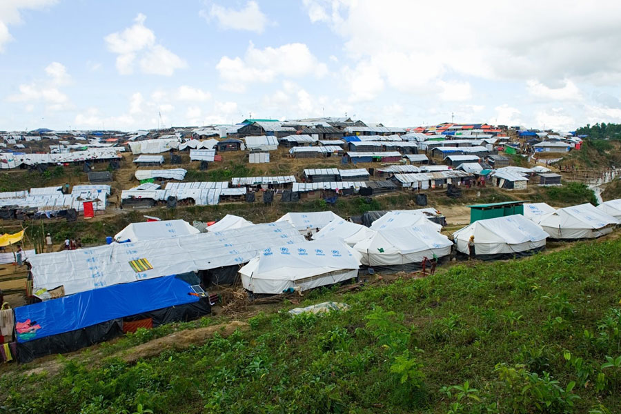 bird eye view of Rohingya refugees in Kutupalong camp Bangladesh