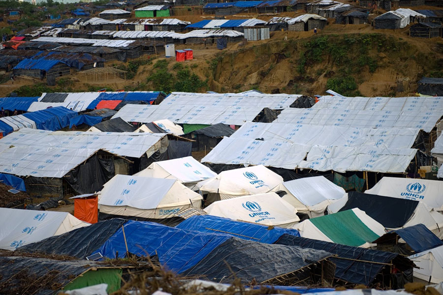 full Rohingya refugee tent in Kutupalong camp Bangladesh